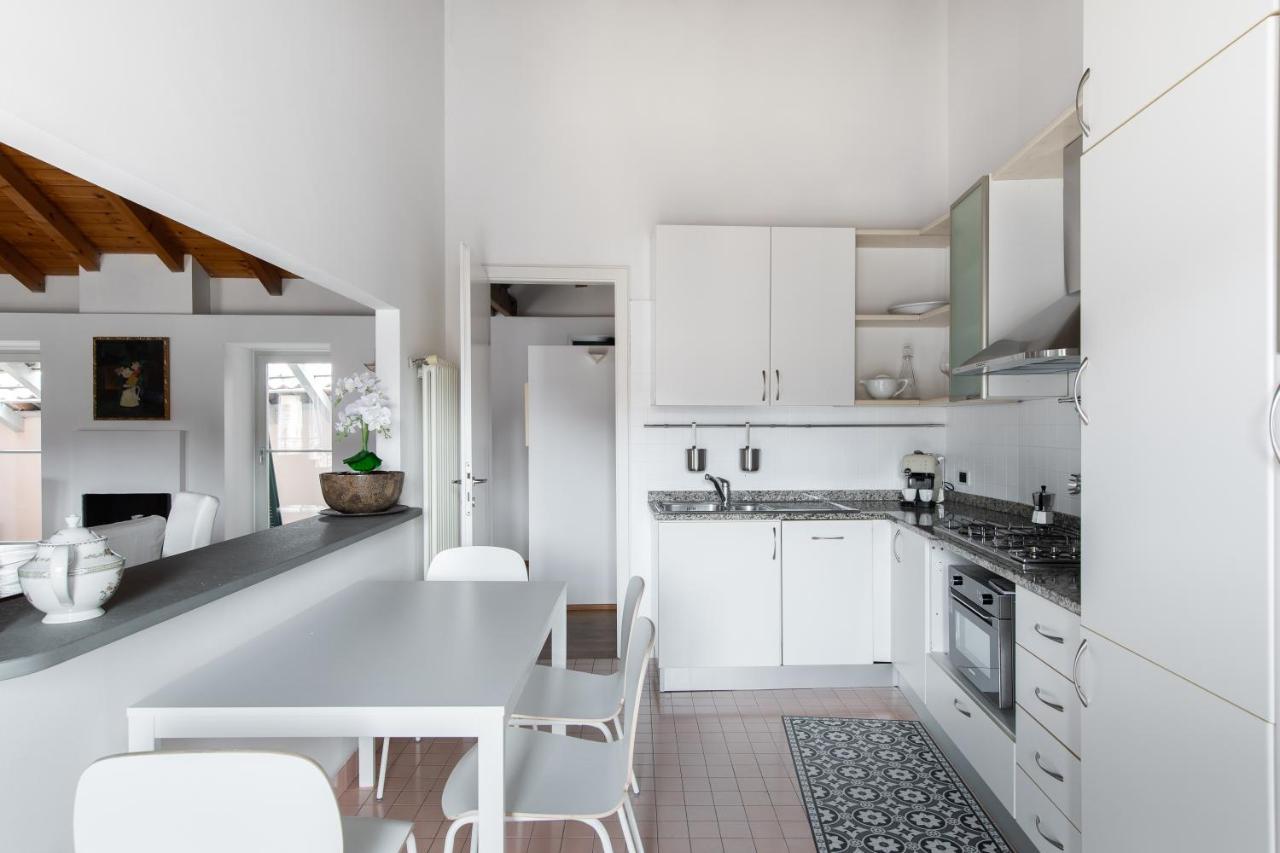 A Casa Nuccia Mansarda By Holiday Solutions Комо Екстер'єр фото