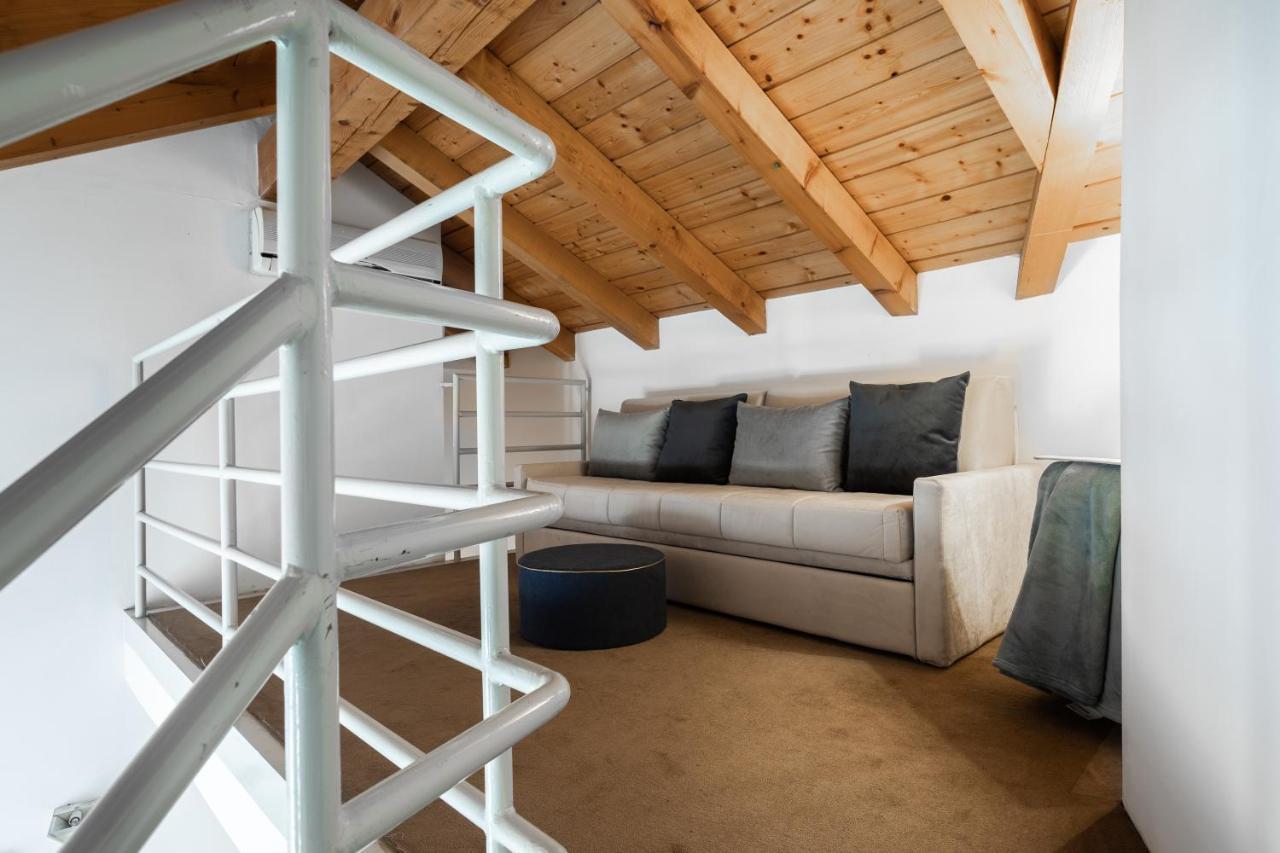 A Casa Nuccia Mansarda By Holiday Solutions Комо Екстер'єр фото